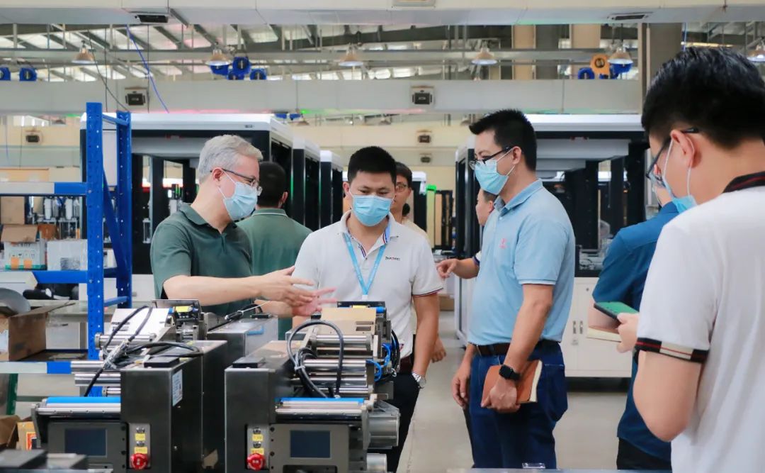 贴膜机厂家 贴膜机厂家